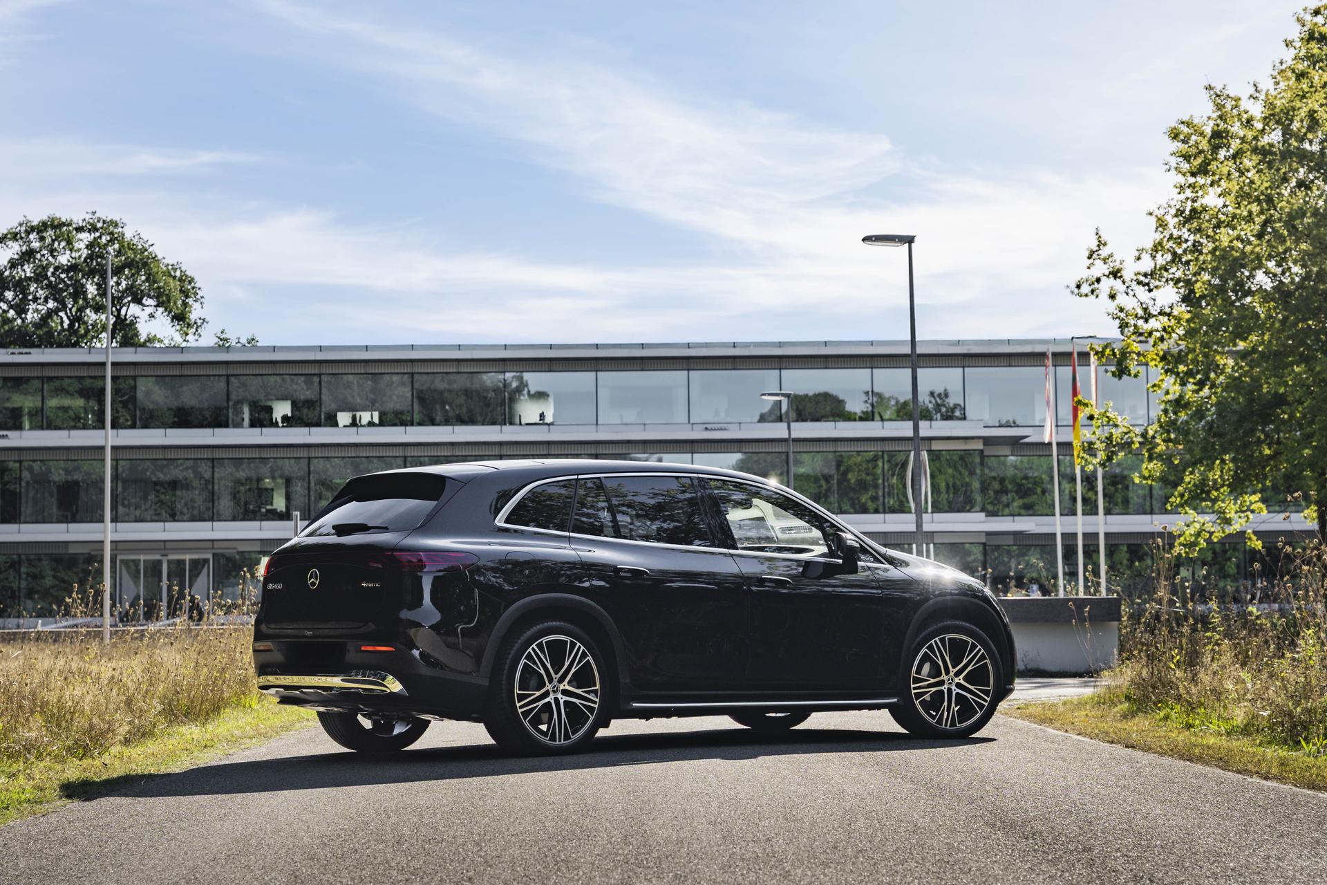 Mercedes-Benz EQS 450+ 7