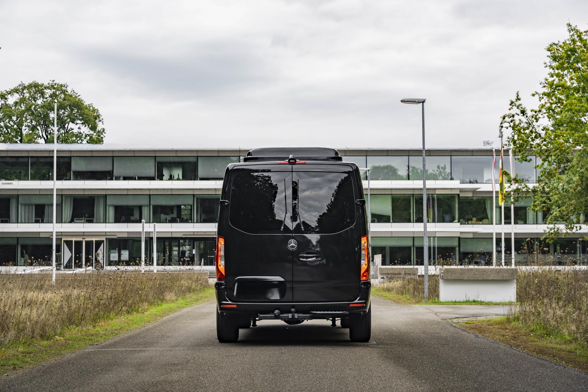 Mercedes Sprinter 4